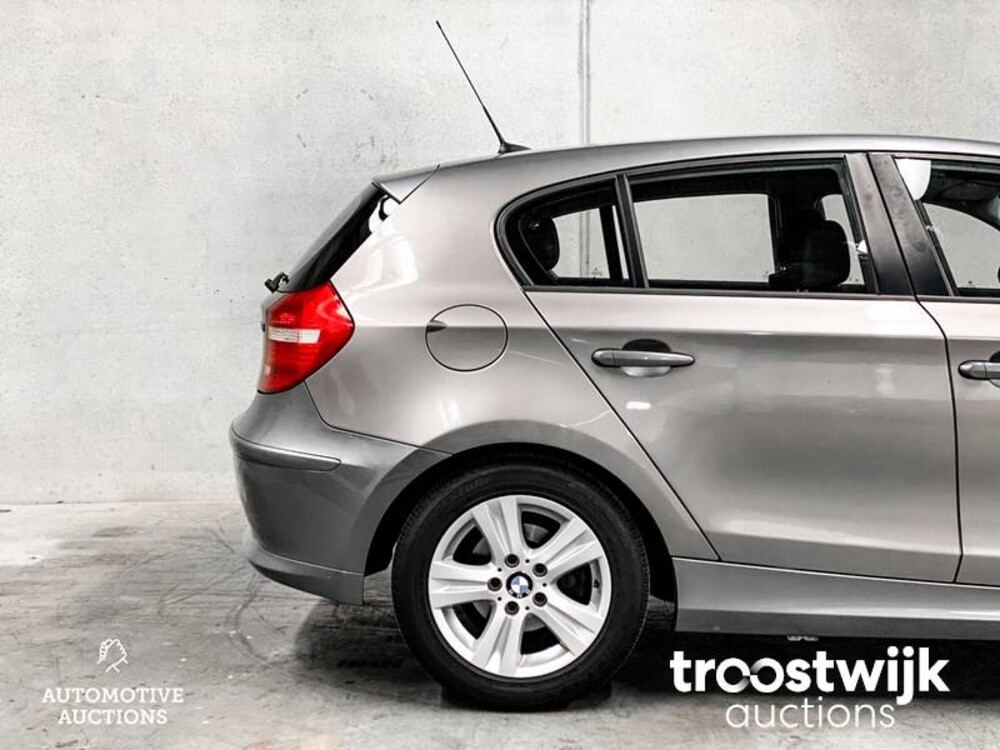 BMW 116i Corporate 122hp 2009 1-series, 59-JGF-4