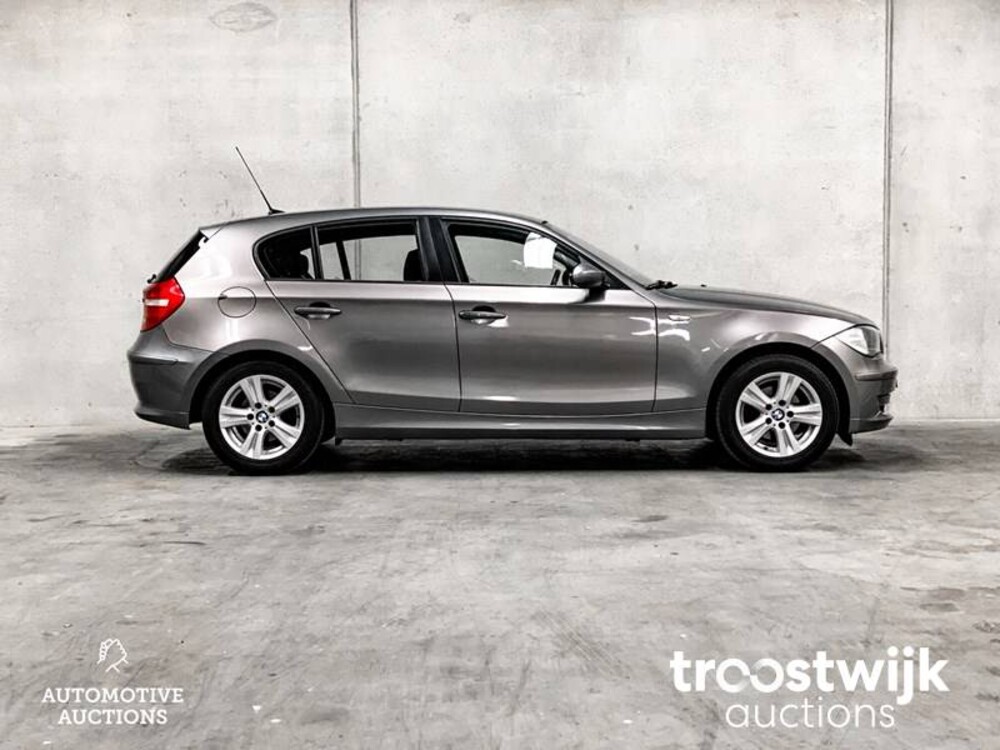 BMW 116i Corporate 122hp 2009 1-series, 59-JGF-4