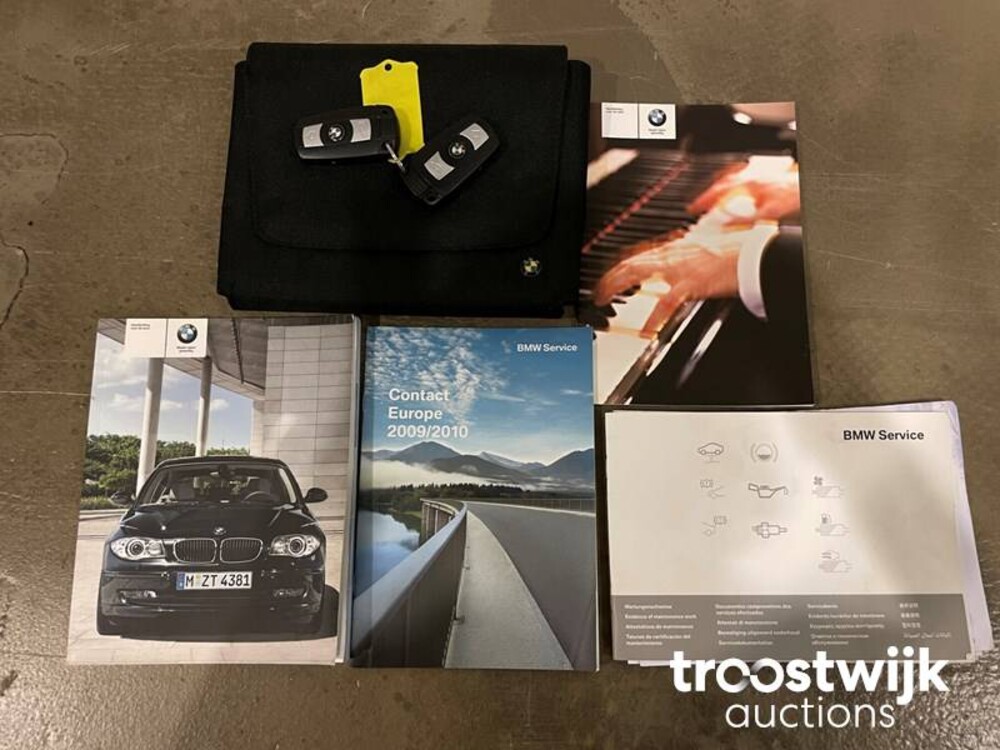 BMW 116i Corporate 122hp 2009 1-series, 59-JGF-4