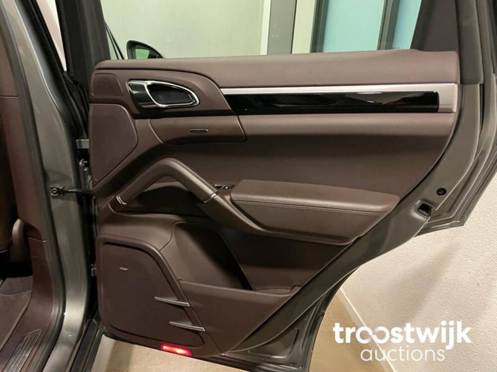 Porsche Cayenne S E-Hybrid 3.0 V6 GTS-Paket Sport-Design 416PS 2015 -Orig. NL-, HR-871-D