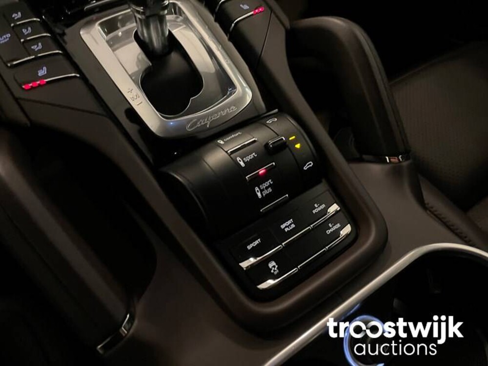 Porsche Cayenne S E-Hybrid 3.0 V6 GTS-Paket Sport-Design 416PS 2015 -Orig. NL-, HR-871-D