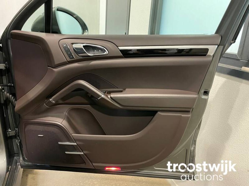 Porsche Cayenne S E-Hybrid 3.0 V6 GTS-Paket Sport-Design 416PS 2015 -Orig. NL-, HR-871-D