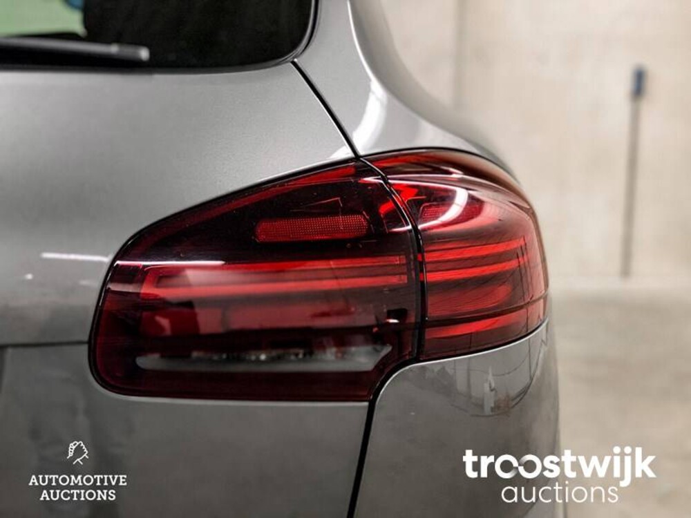 Porsche Cayenne S E-Hybrid 3.0 V6 GTS-Paket Sport-Design 416PS 2015 -Orig. NL-, HR-871-D