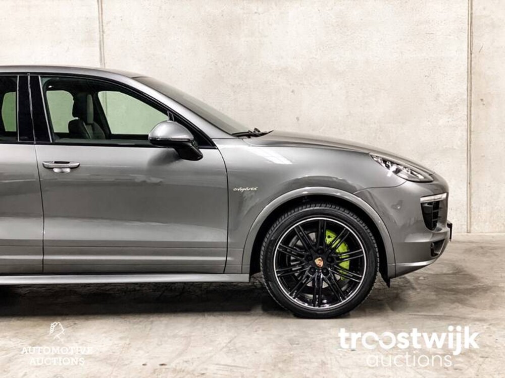 Porsche Cayenne S E-Hybrid 3.0 V6 GTS-Paket Sport-Design 416PS 2015 -Orig. NL-, HR-871-D
