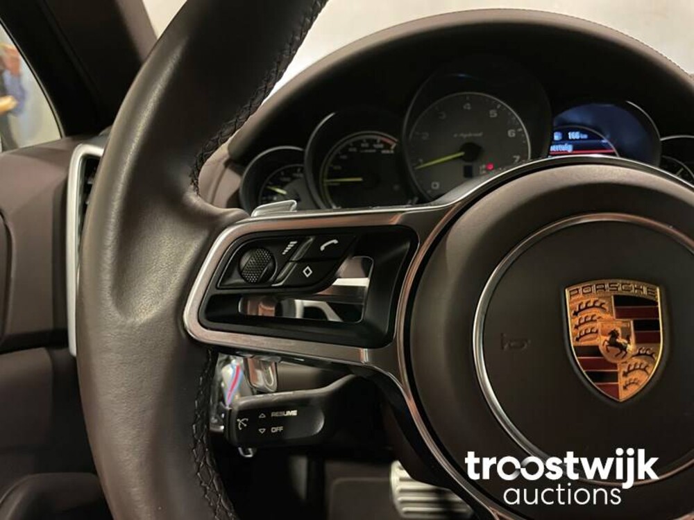 Porsche Cayenne S E-Hybrid 3.0 V6 GTS-Paket Sport-Design 416PS 2015 -Orig. NL-, HR-871-D