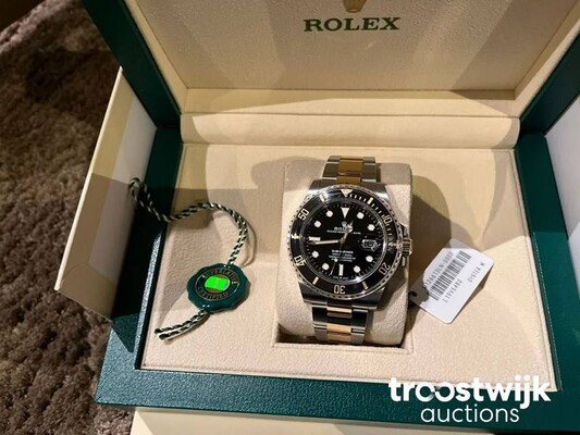 Rolex Rolex Oyster Perpetual Professional Submariner Date 126613LN (NEW)
