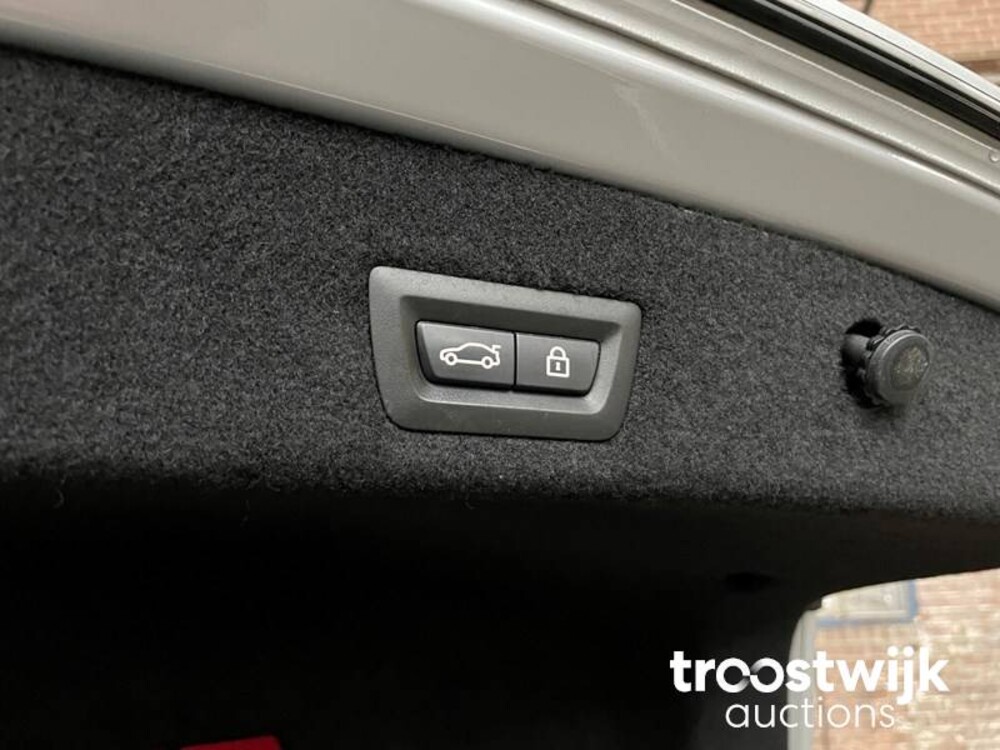 BMW 740e iPerformance High Executive 326hp 2016 7er, ND-647-F