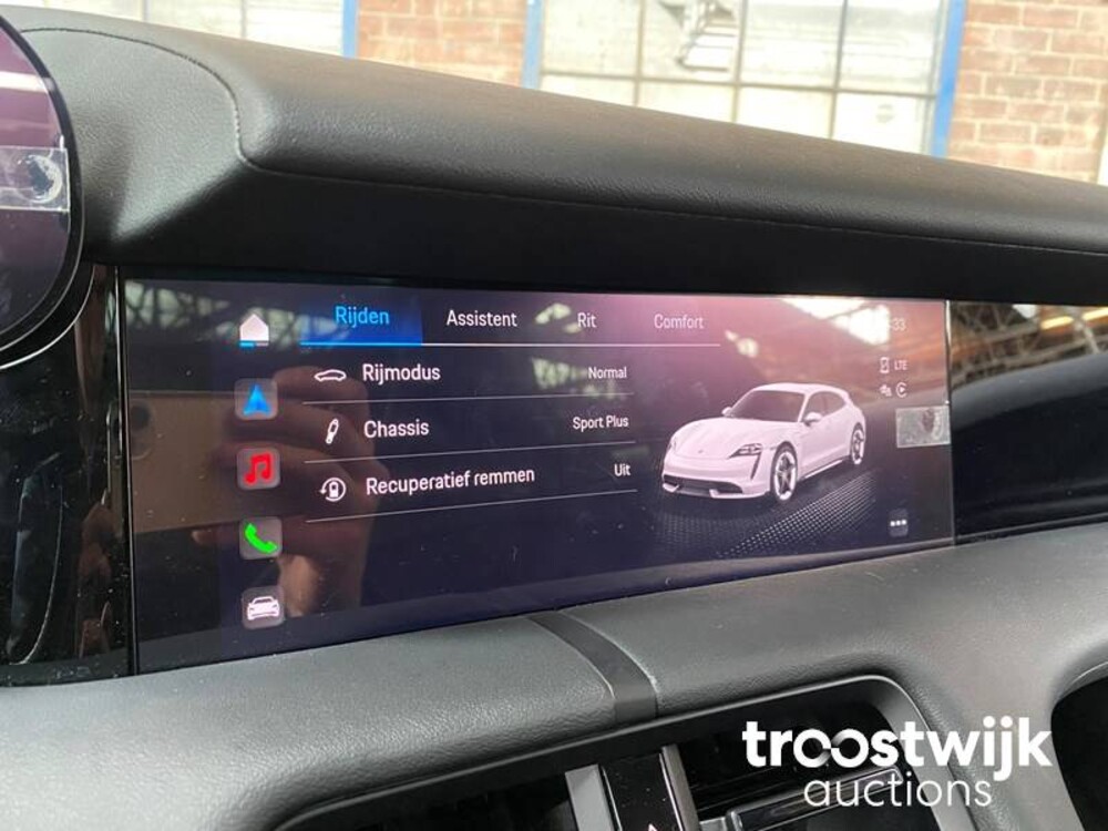 Porsche Taycan Sport Turismo 71 kWh 326PS 2023 -Herstellergarantie-, S-703-FZ