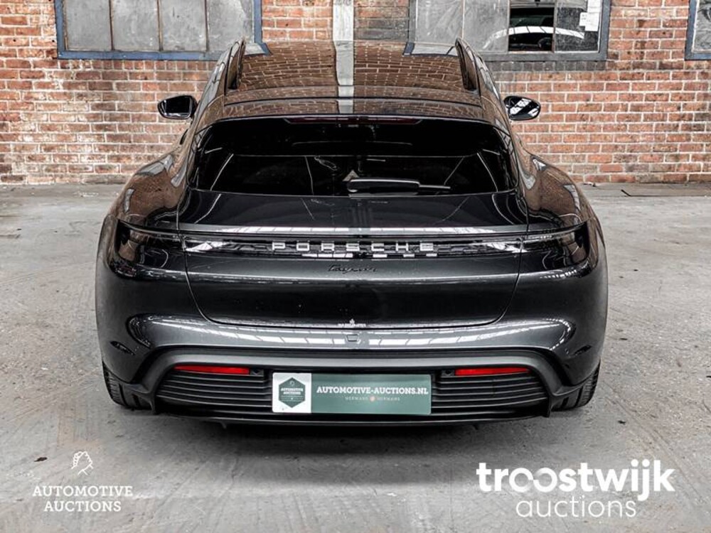 Porsche Taycan Sport Turismo 71 kWh 326PS 2023 -Herstellergarantie-, S-703-FZ