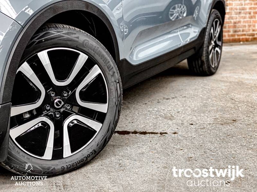 Volvo XC40 T3 Inscription 163PS 2019, R-103-PZ
