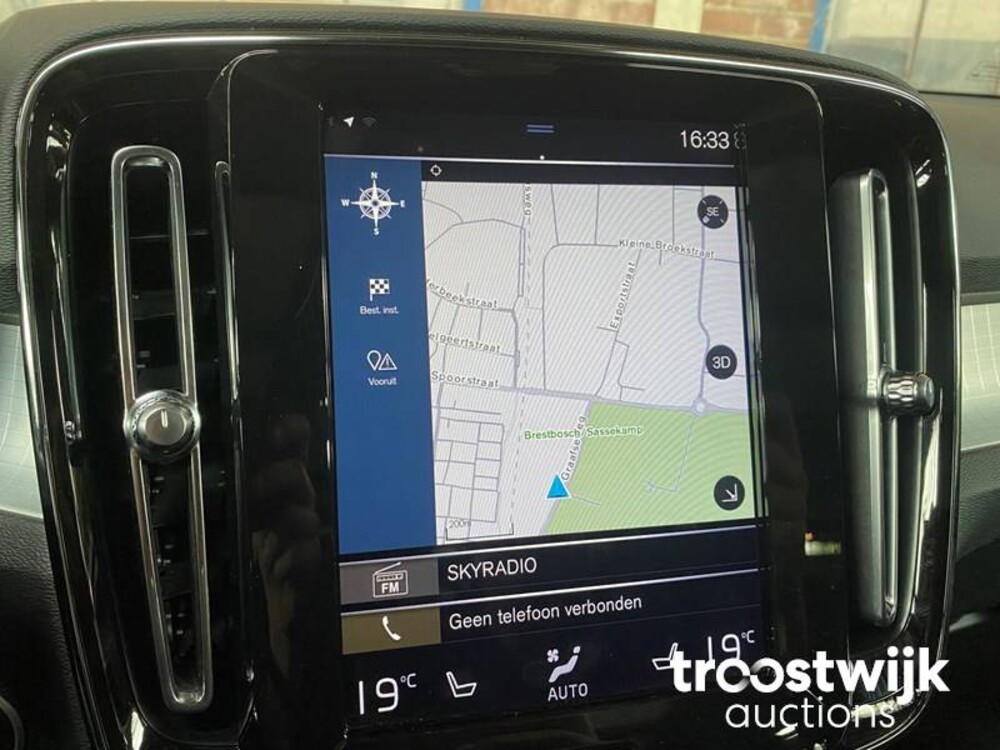 Volvo XC40 T3 Inscription 163PS 2019, R-103-PZ