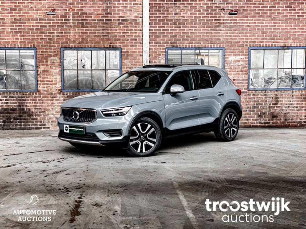 Volvo XC40 T3 Inscription 163PS 2019, R-103-PZ