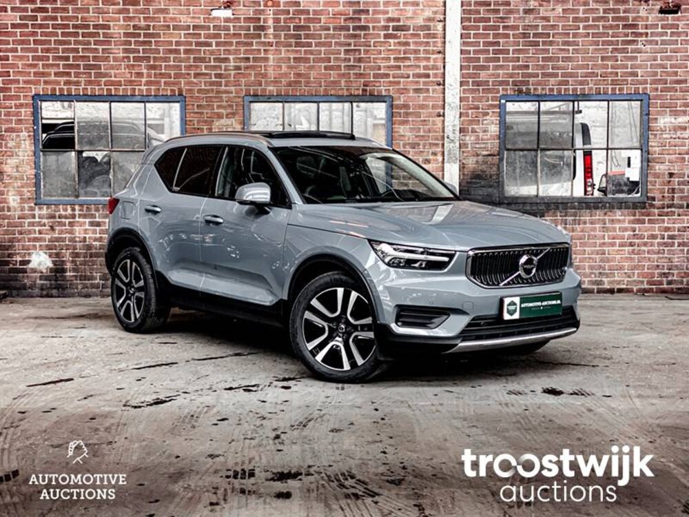 Volvo XC40 T3 Inscription 163PS 2019, R-103-PZ