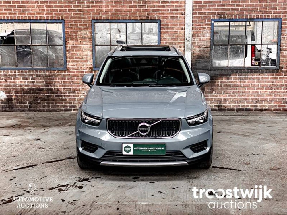 Volvo XC40 T3 Inscription 163PS 2019, R-103-PZ