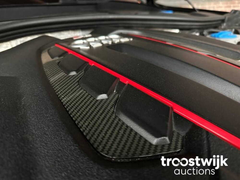 Audi RS6 Avant 4.0 V8 Quattro  Facelift Carbon 700hp Milltek 2015, GP-826-H