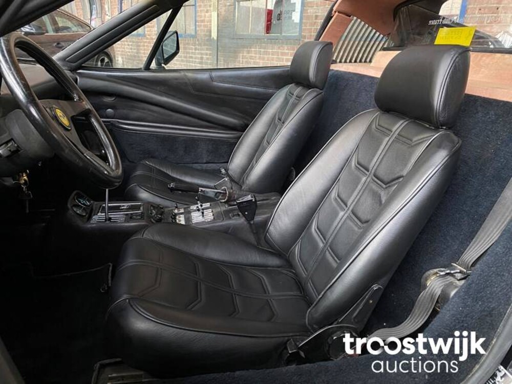 Ferrari 308 GTS Quattrovalvole 1983