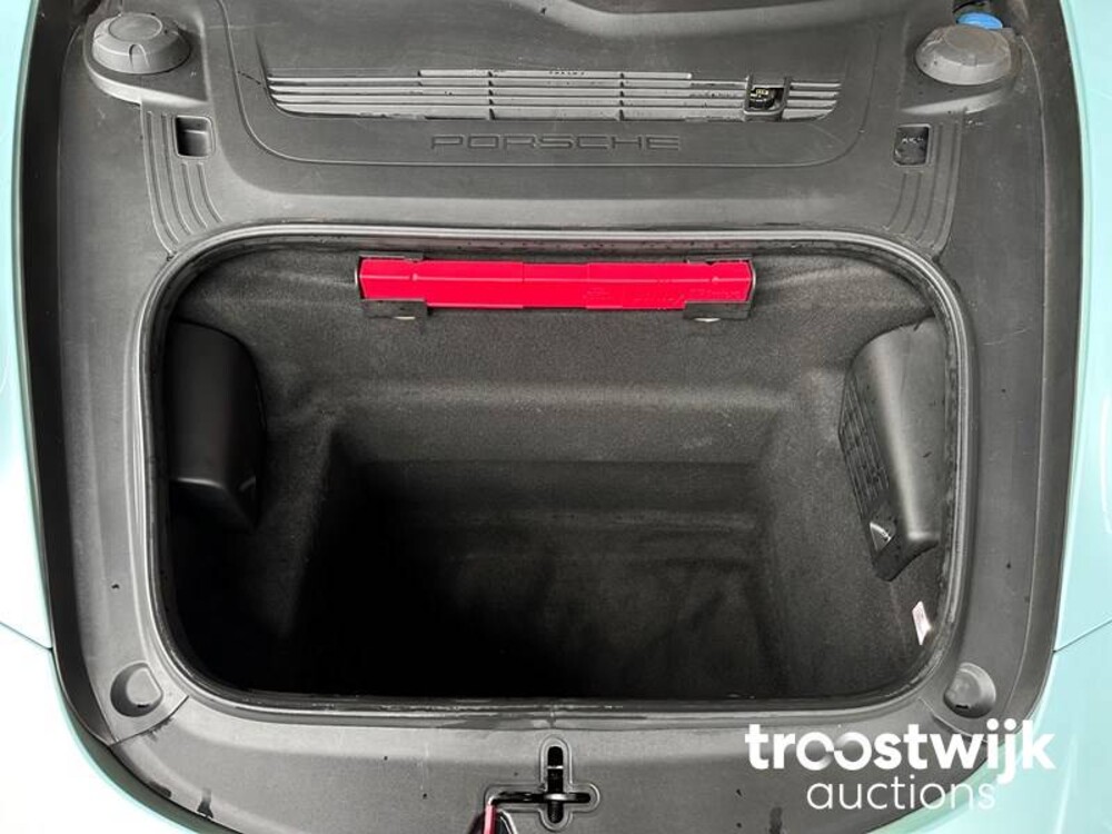 Porsche 911 Turbo S 3.8 TECHART 991.2 Facelift Carbon 581PS 2018 -Orig. EN- Cabriolet, RL-080-H