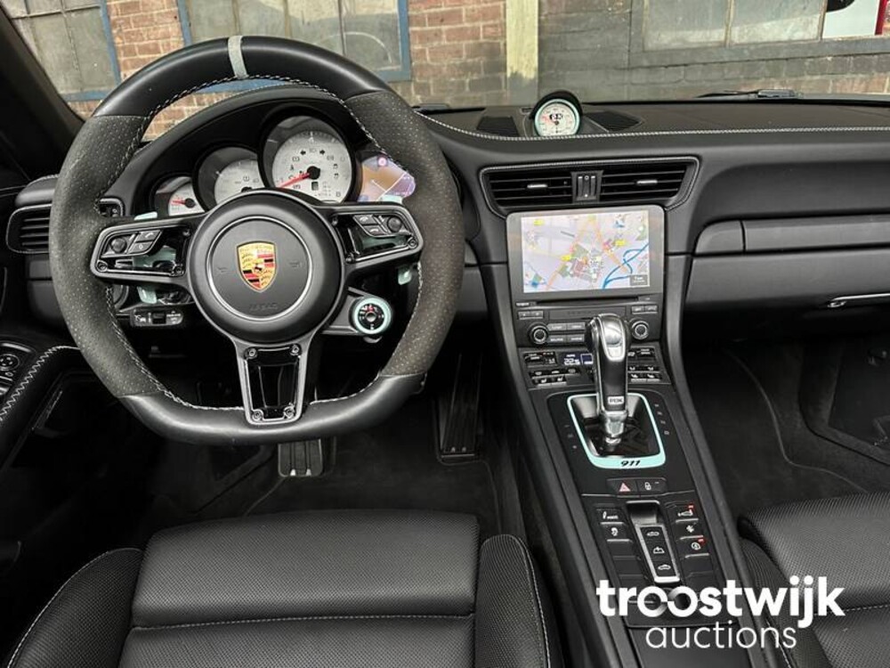 Porsche 911 Turbo S 3.8 TECHART 991.2 Facelift Carbon 581PS 2018 -Orig. EN- Cabriolet, RL-080-H