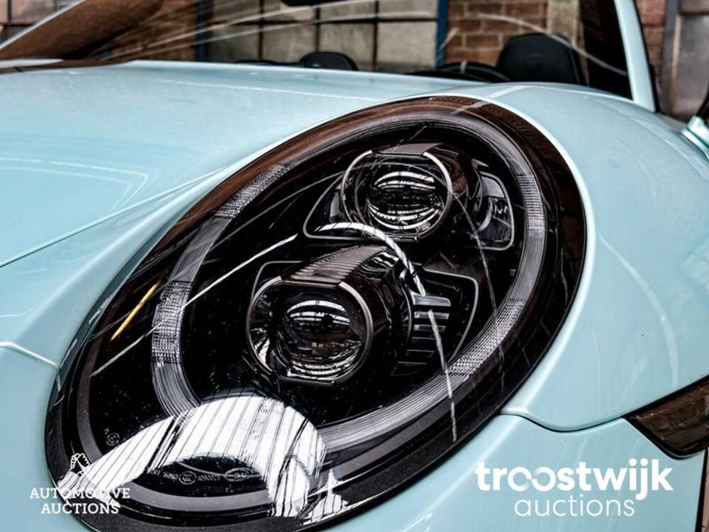 Porsche 911 Turbo S 3.8 TECHART 991.2 Facelift Carbon 581PS 2018 -Orig. EN- Cabriolet, RL-080-H