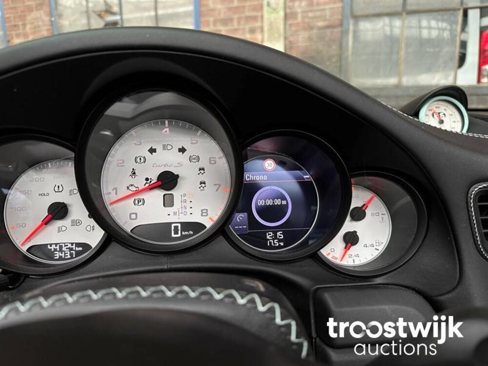 Porsche 911 Turbo S 3.8 TECHART 991.2 Facelift Carbon 581PS 2018 -Orig. EN- Cabriolet, RL-080-H