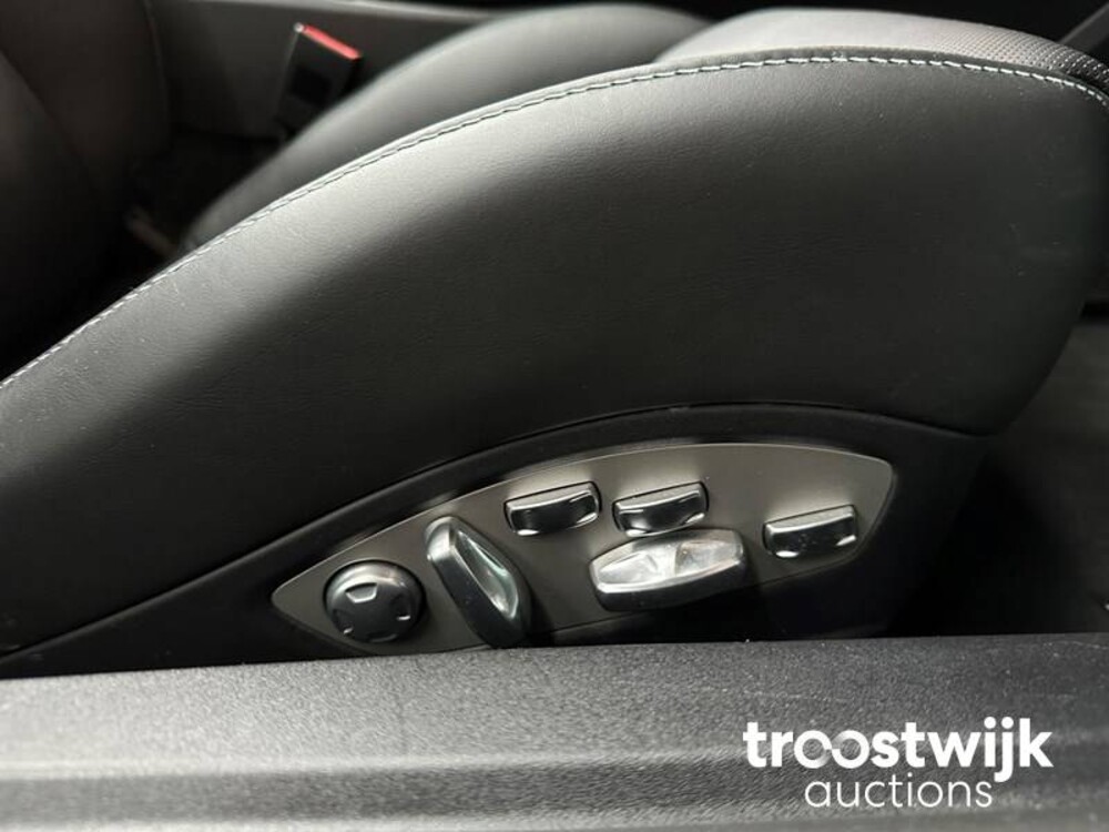 Porsche 911 Turbo S 3.8 TECHART 991.2 Facelift Carbon 581PS 2018 -Orig. EN- Cabriolet, RL-080-H