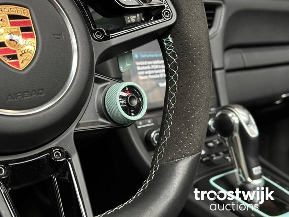 Porsche 911 Turbo S 3.8 TECHART 991.2 Facelift Carbon 581PS 2018 -Orig. EN- Cabriolet, RL-080-H