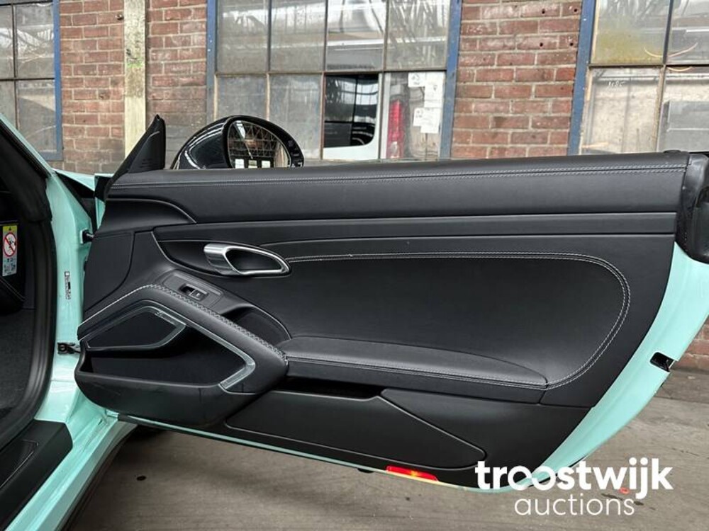 Porsche 911 Turbo S 3.8 TECHART 991.2 Facelift Carbon 581PS 2018 -Orig. EN- Cabriolet, RL-080-H