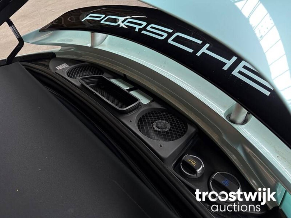 Porsche 911 Turbo S 3.8 TECHART 991.2 Facelift Carbon 581PS 2018 -Orig. EN- Cabriolet, RL-080-H