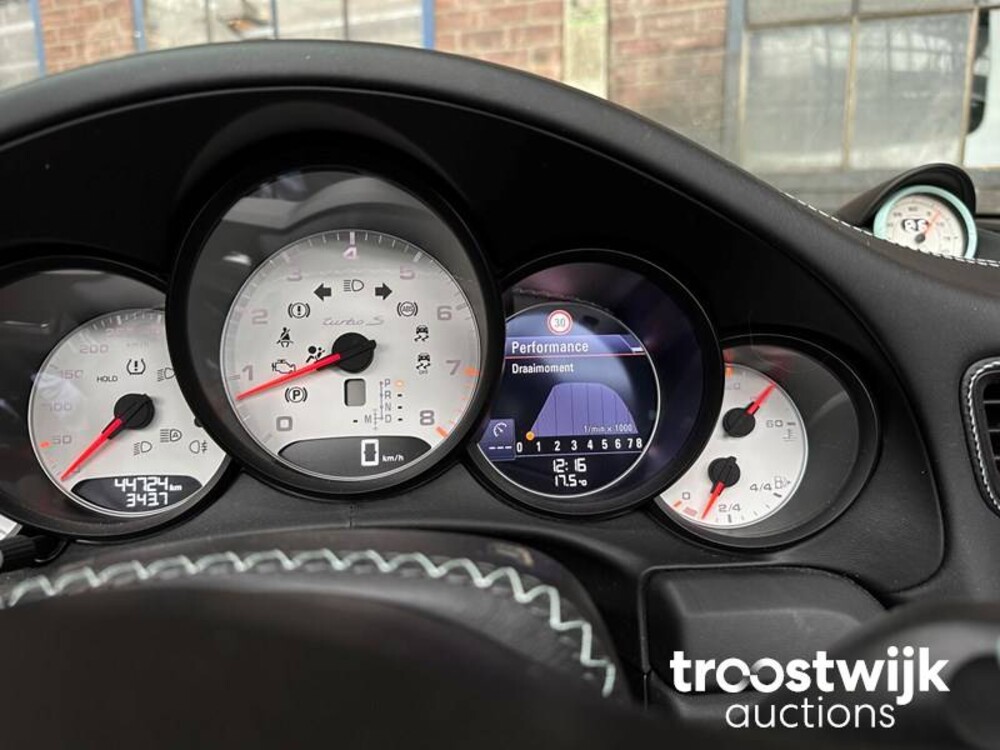 Porsche 911 Turbo S 3.8 TECHART 991.2 Facelift Carbon 581PS 2018 -Orig. EN- Cabriolet, RL-080-H