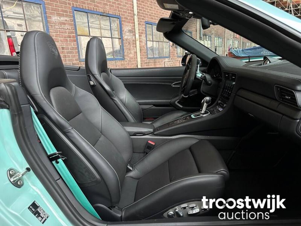 Porsche 911 Turbo S 3.8 TECHART 991.2 Facelift Carbon 581PS 2018 -Orig. EN- Cabriolet, RL-080-H