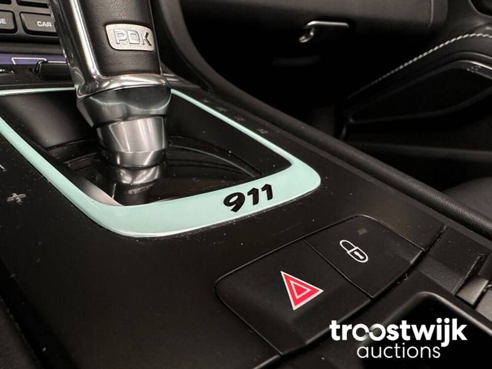 Porsche 911 Turbo S 3.8 TECHART 991.2 Facelift Carbon 581PS 2018 -Orig. EN- Cabriolet, RL-080-H