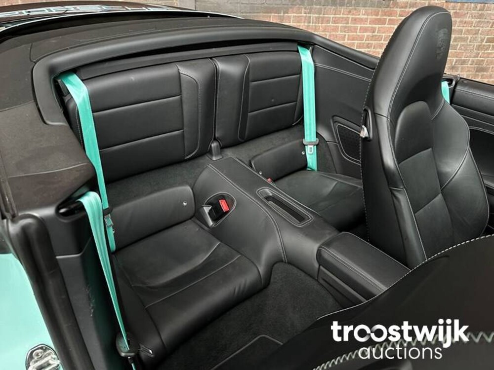 Porsche 911 Turbo S 3.8 TECHART 991.2 Facelift Carbon 581PS 2018 -Orig. EN- Cabriolet, RL-080-H