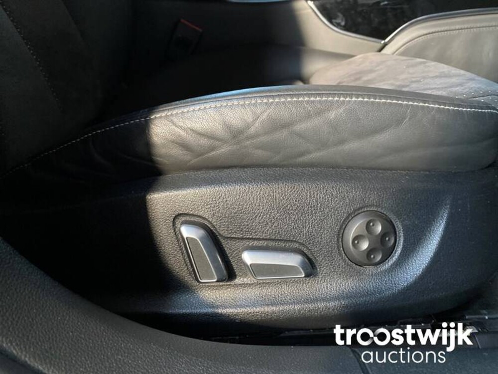 Audi A6 S-Line 3.0 TDI Quattro 218PS 2017