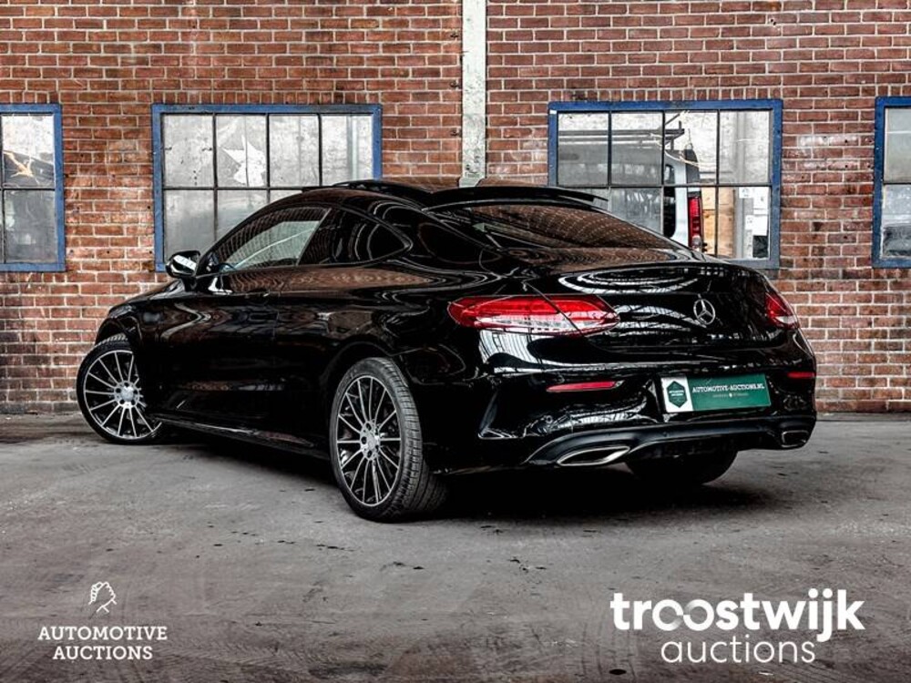Mercedes-Benz C300 AMG Coupe 245 PS 2016 C-Klasse