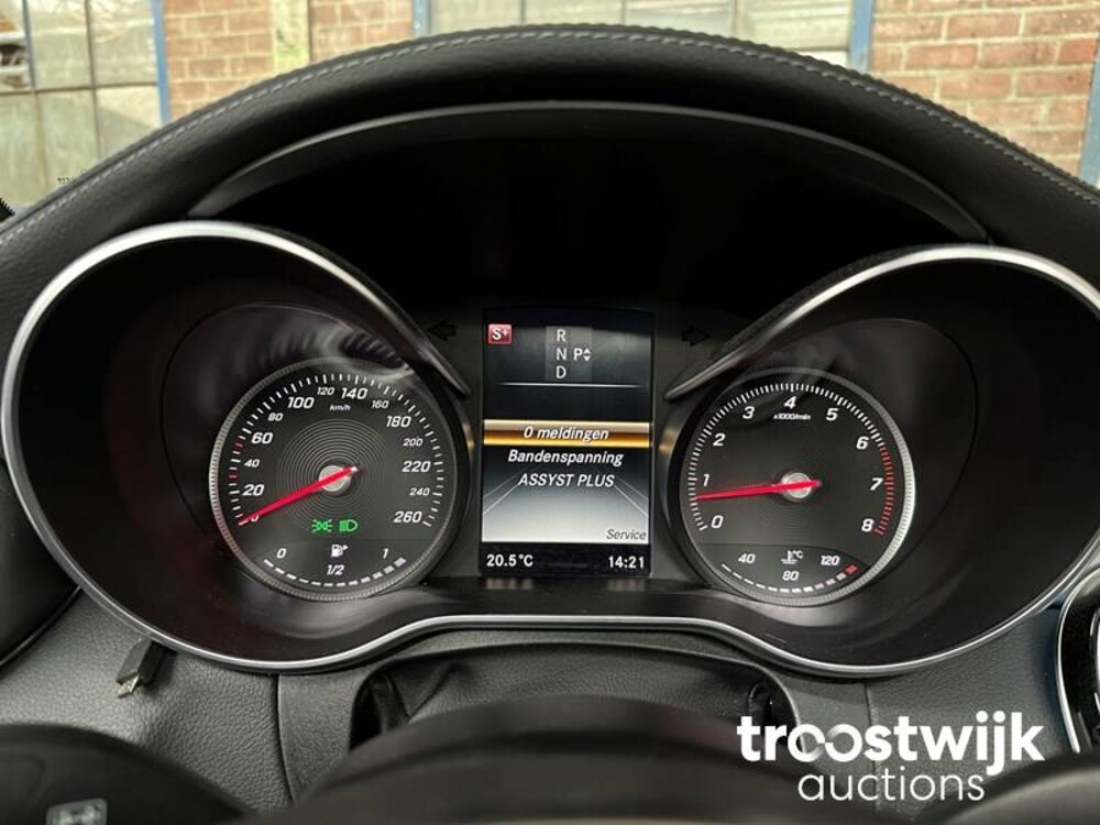 Mercedes-Benz C300 AMG Coupe 245 PS 2016 C-Klasse