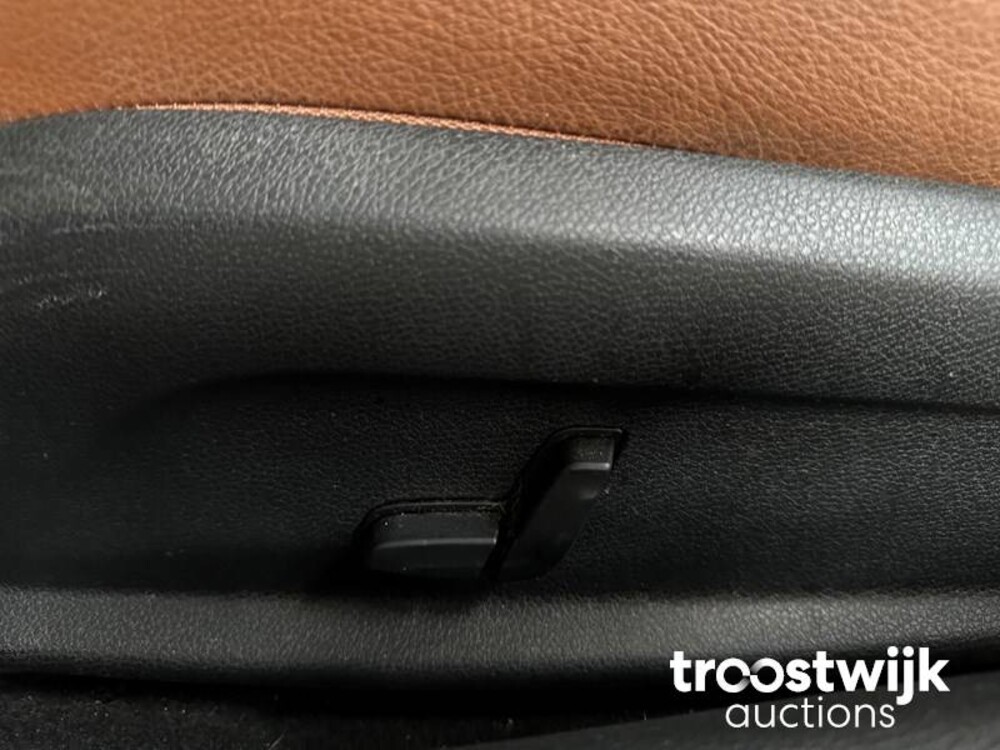 Mercedes-Benz C300 AMG Coupe 245 PS 2016 C-Klasse