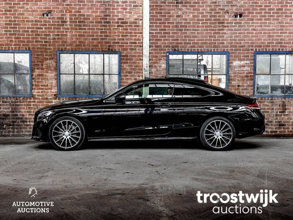 Mercedes-Benz C300 AMG Coupe 245 PS 2016 C-Klasse