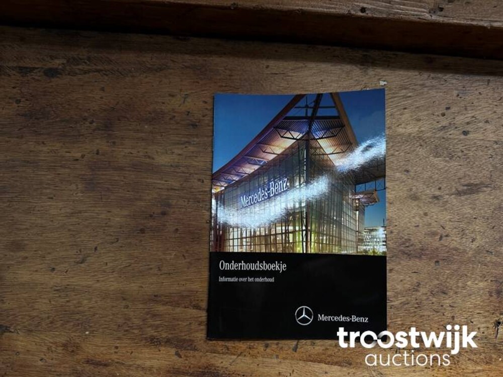 Mercedes-Benz C300 AMG Coupe 245 PS 2016 C-Klasse