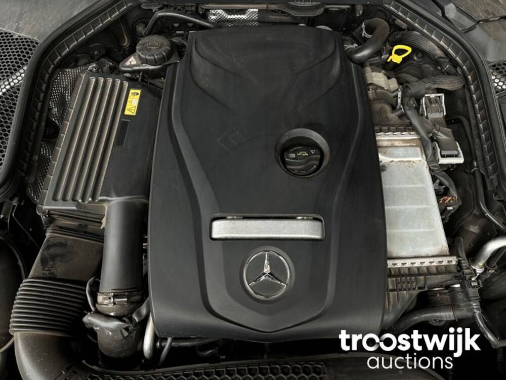 Mercedes-Benz C300 AMG Coupe 245 PS 2016 C-Klasse
