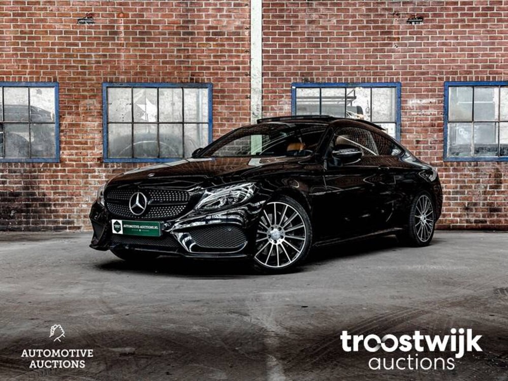 Mercedes-Benz C300 AMG Coupe 245 PS 2016 C-Klasse