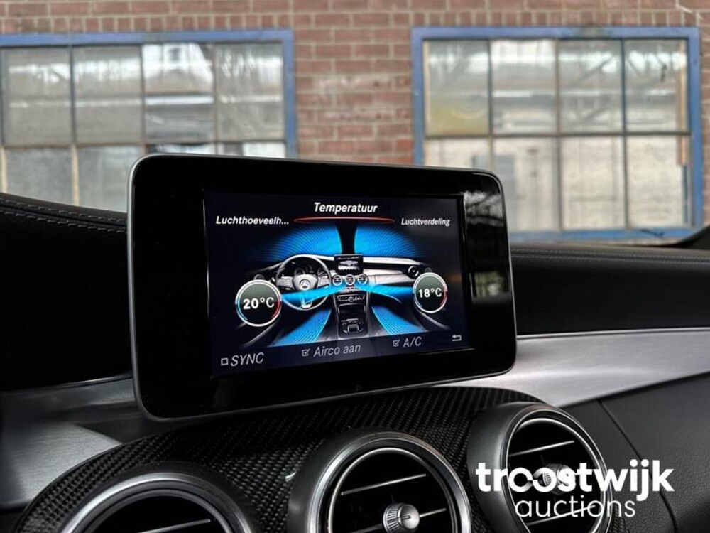 Mercedes-Benz C300 AMG Coupe 245 PS 2016 C-Klasse