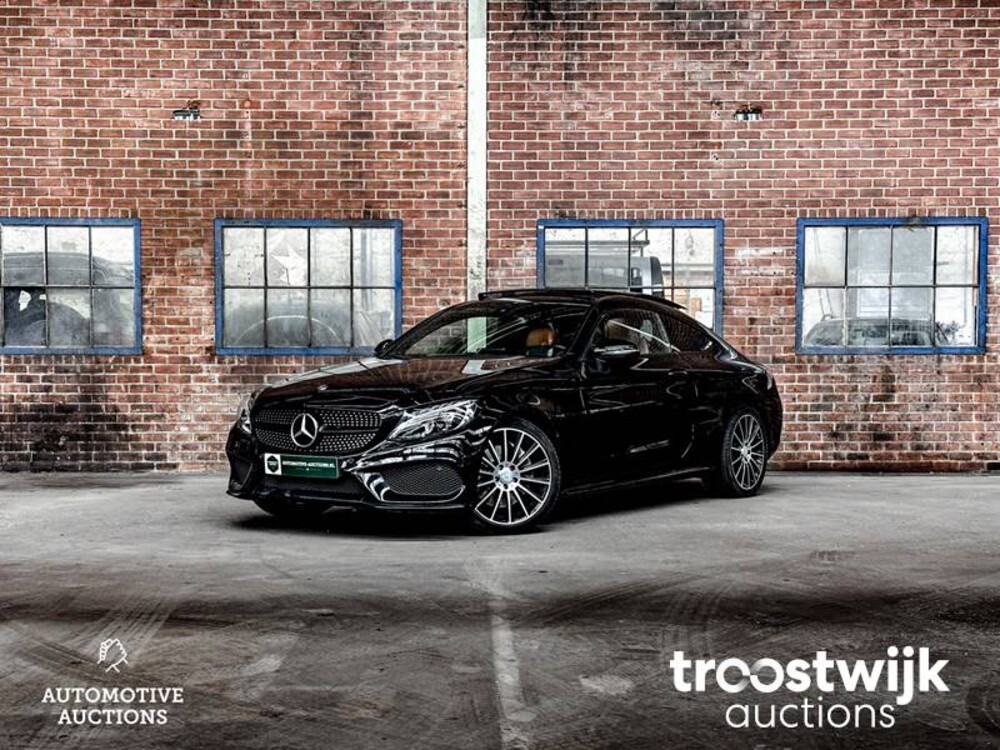 Mercedes-Benz C300 AMG Coupe 245 PS 2016 C-Klasse