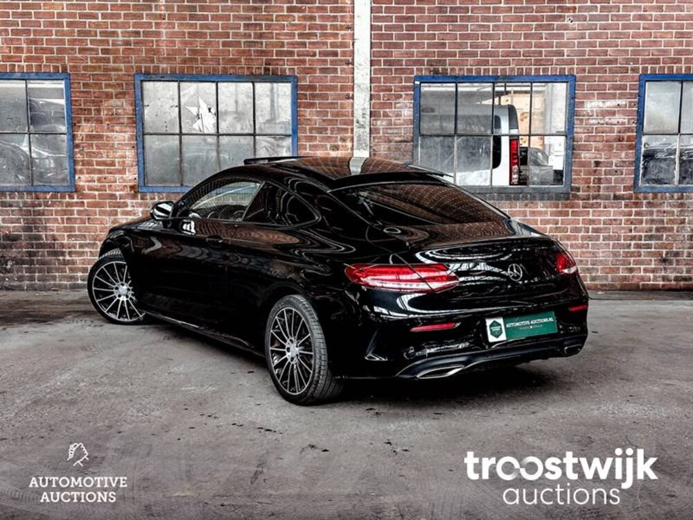 Mercedes-Benz C300 AMG Coupe 245 PS 2016 C-Klasse
