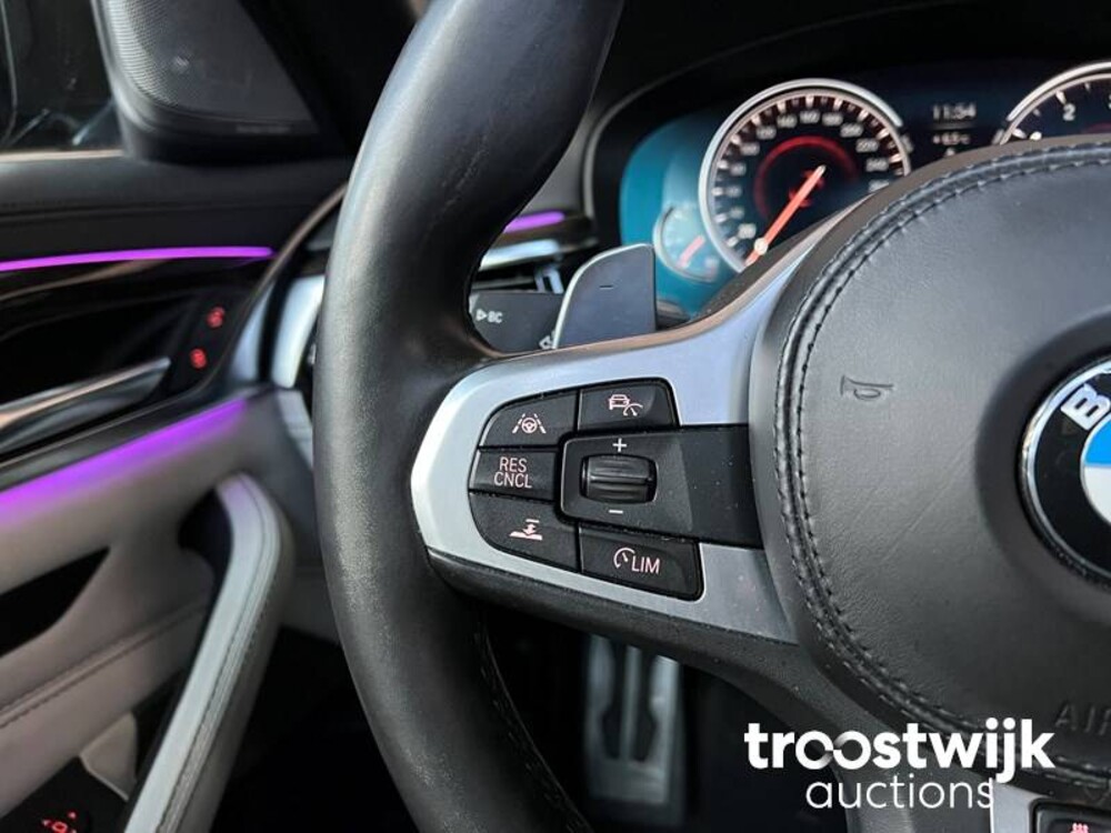 BMW 540i xDrive M-PERFORMANCE M-Sport 5er 340PS 2018 -Org. NL-, SH-052-H