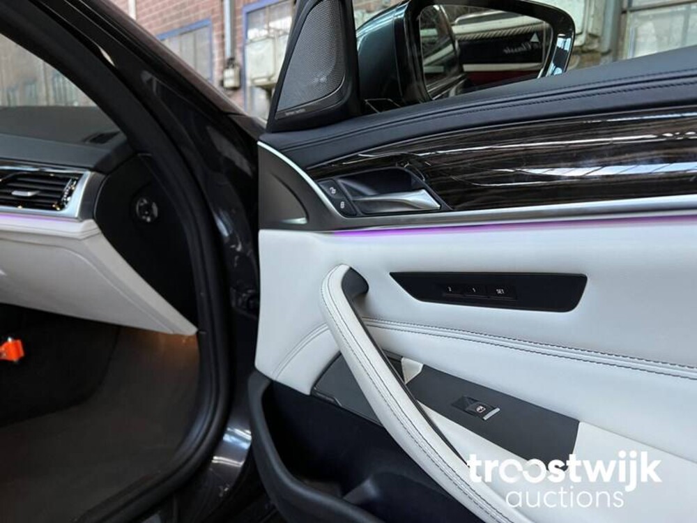 BMW 540i xDrive M-PERFORMANCE M-Sport 5er 340PS 2018 -Org. NL-, SH-052-H