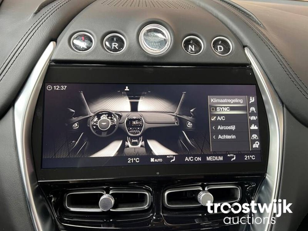 Aston Martin DBX 4.0 V8 551hp 2020, R-303-JK