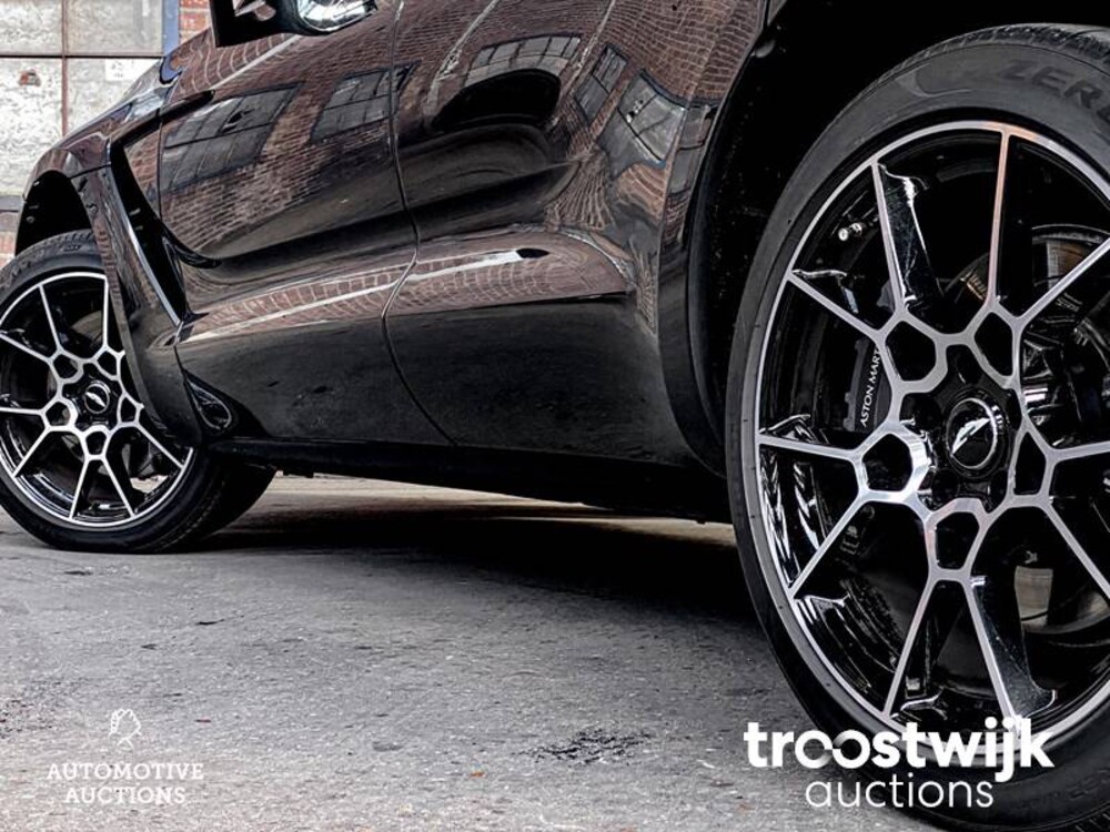 Aston Martin DBX 4.0 V8 551hp 2020, R-303-JK