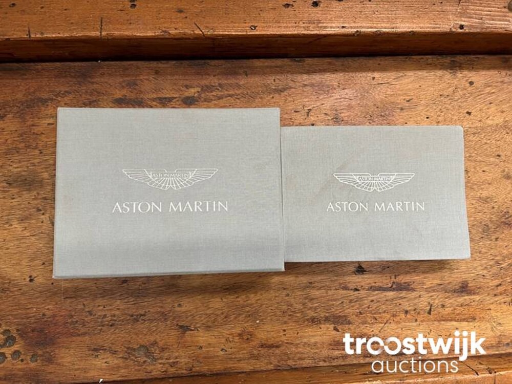 Aston Martin DB11 5.2 V12 Twin Turbo 609PS 2017