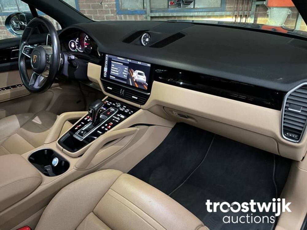 Porsche Cayenne 3.0 V6 340PS 2018 NEU-MODELL -Mehr über NL-, ST-296-D