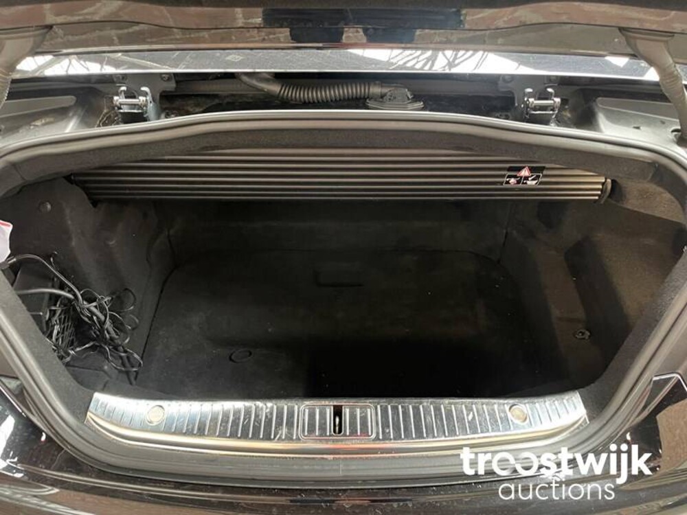 Mercedes-Benz S63 AMG 5.5 V8 4Matic  585 PS 2016 S-Klasse Cabriolet, KD-897-J